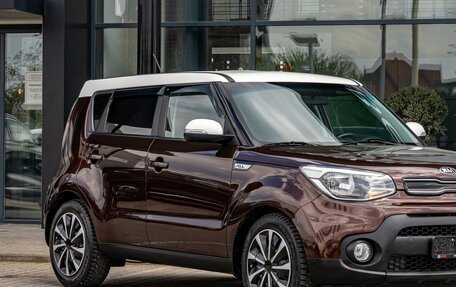 KIA Soul II рестайлинг, 2017 год, 1 265 000 рублей, 7 фотография