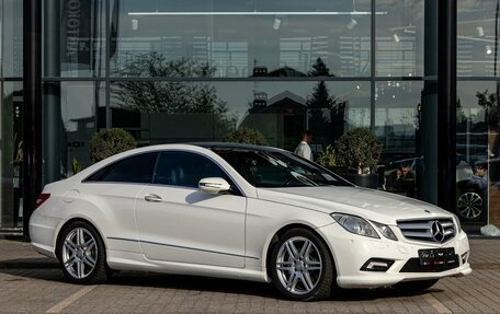 Mercedes-Benz E-Класс, 2009 год, 1 475 000 рублей, 3 фотография