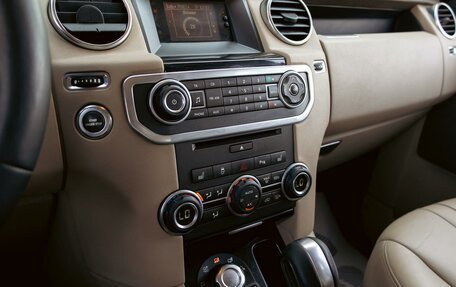 Land Rover Discovery IV, 2012 год, 1 595 000 рублей, 16 фотография