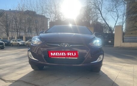 Hyundai Solaris II рестайлинг, 2011 год, 1 045 000 рублей, 8 фотография