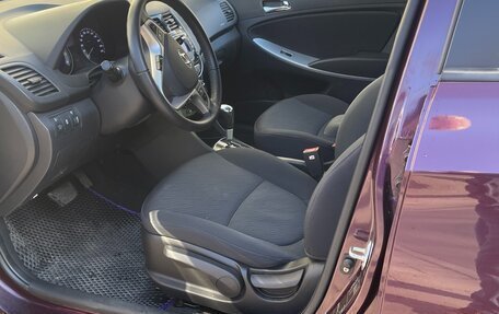 Hyundai Solaris II рестайлинг, 2011 год, 1 045 000 рублей, 22 фотография