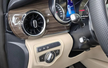 Mercedes-Benz V-Класс, 2023 год, 9 900 000 рублей, 14 фотография
