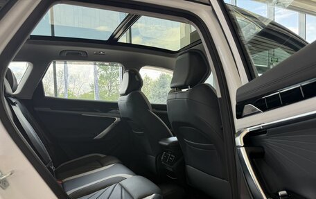 Geely Atlas, 2024 год, 3 290 000 рублей, 21 фотография