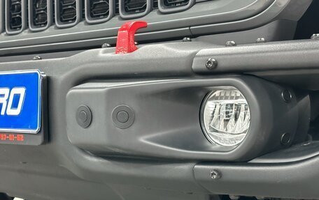 Jeep Wrangler, 2019 год, 5 995 000 рублей, 25 фотография