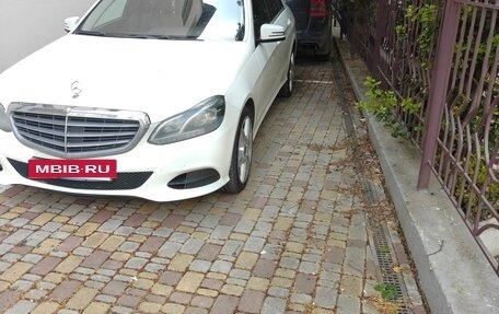 Mercedes-Benz E-Класс, 2014 год, 1 600 000 рублей, 3 фотография