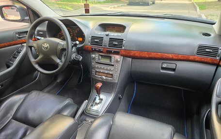 Toyota Avensis III рестайлинг, 2006 год, 665 000 рублей, 12 фотография