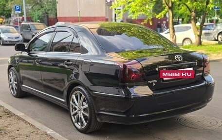 Toyota Avensis III рестайлинг, 2006 год, 665 000 рублей, 3 фотография