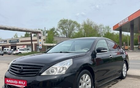 Nissan Teana, 2010 год, 650 000 рублей, 2 фотография