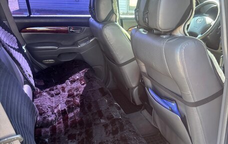 Toyota Land Cruiser Prado 120 рестайлинг, 2004 год, 1 900 000 рублей, 20 фотография