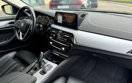 BMW 5 серия, 2018 год, 3 390 000 рублей, 25 фотография