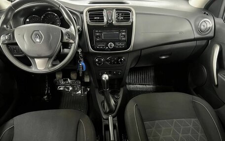 Renault Sandero II рестайлинг, 2016 год, 999 000 рублей, 9 фотография