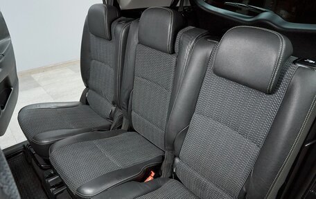Toyota Verso I, 2013 год, 1 299 000 рублей, 13 фотография