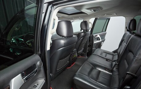 Toyota Land Cruiser 200, 2013 год, 4 499 000 рублей, 15 фотография