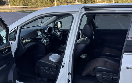Nissan Elgrand III, 2012 год, 1 100 000 рублей, 7 фотография