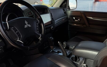Mitsubishi Pajero IV, 2011 год, 1 750 000 рублей, 4 фотография