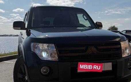 Mitsubishi Pajero IV, 2011 год, 1 750 000 рублей, 2 фотография