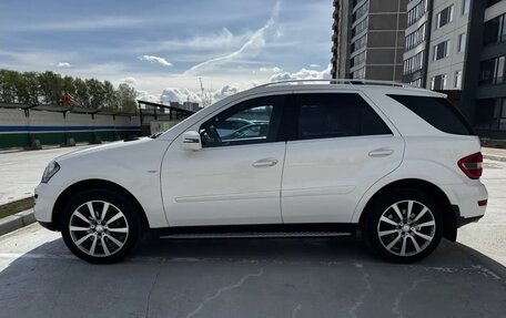 Mercedes-Benz M-Класс, 2010 год, 1 880 000 рублей, 12 фотография