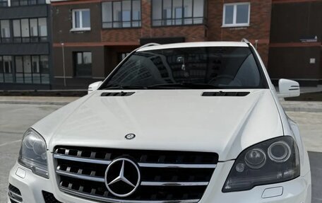 Mercedes-Benz M-Класс, 2010 год, 1 880 000 рублей, 5 фотография