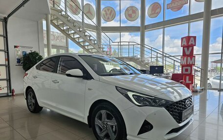 Hyundai Solaris II рестайлинг, 2020 год, 1 879 000 рублей, 7 фотография