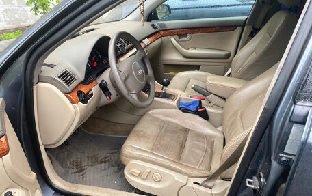 Audi A4, 2001 год, 550 000 рублей, 12 фотография