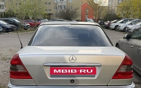 Mercedes-Benz C-Класс, 1993 год, 330 000 рублей, 5 фотография