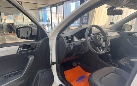 Skoda Rapid II, 2022 год, 1 350 000 рублей, 7 фотография