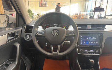 Skoda Rapid II, 2022 год, 1 350 000 рублей, 14 фотография
