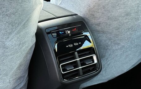 Volkswagen Tiguan, 2026 год, 4 790 000 рублей, 29 фотография