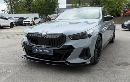 BMW 5 серия, 2024 год, 6 450 000 рублей, 10 фотография
