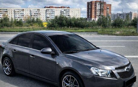 Chevrolet Cruze II, 2011 год, 770 000 рублей, 2 фотография