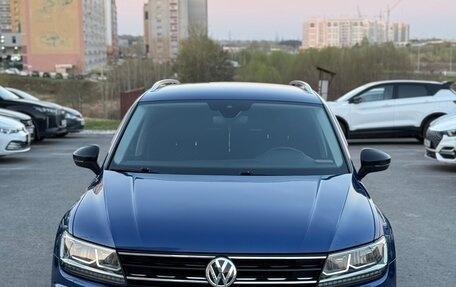 Volkswagen Tiguan II, 2019 год, 2 120 000 рублей, 12 фотография