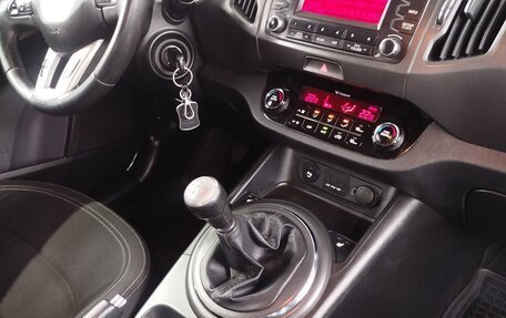 KIA Sportage III, 2011 год, 1 385 000 рублей, 13 фотография