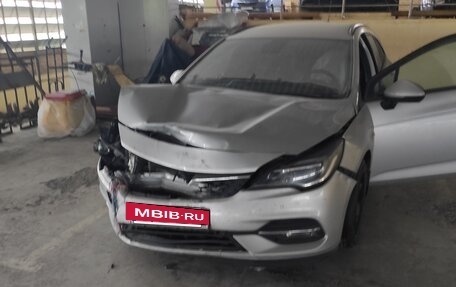 Opel Astra K, 2019 год, 599 000 рублей, 14 фотография