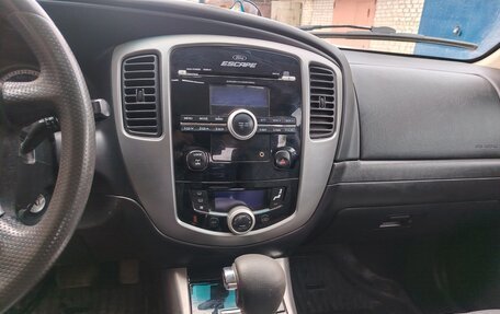 Ford Escape II, 2009 год, 700 000 рублей, 14 фотография