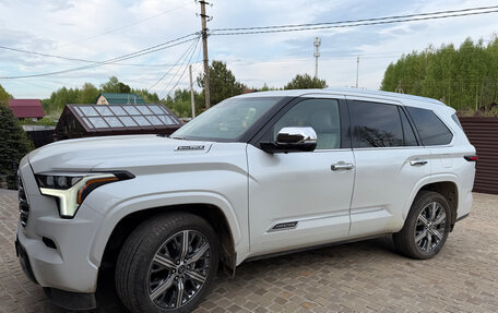 Toyota Sequoia, 2022 год, 12 200 000 рублей, 2 фотография