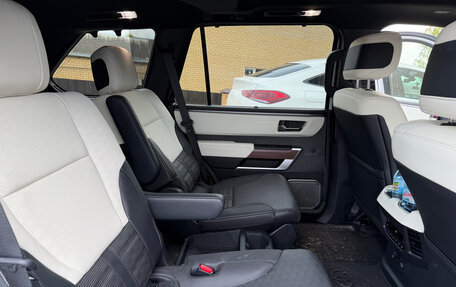 Toyota Sequoia, 2022 год, 12 200 000 рублей, 7 фотография