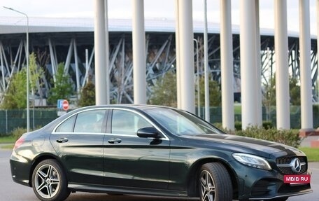 Mercedes-Benz C-Класс, 2018 год, 3 150 000 рублей, 4 фотография