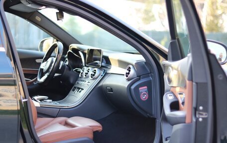 Mercedes-Benz C-Класс, 2018 год, 3 150 000 рублей, 28 фотография