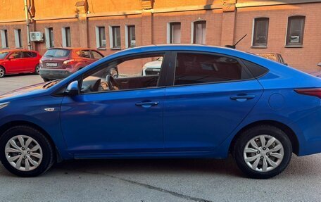 Hyundai Solaris II рестайлинг, 2019 год, 605 000 рублей, 4 фотография