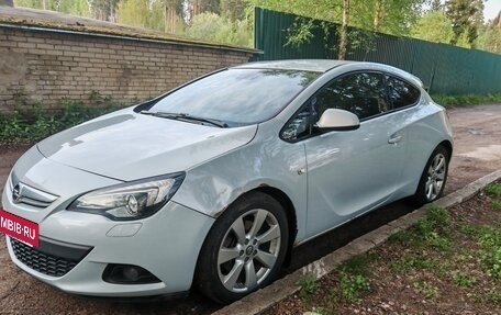 Opel Astra J, 2011 год, 600 000 рублей, 2 фотография