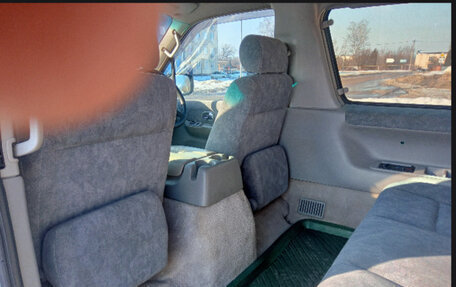 Mazda Bongo Friendee i рестайлинг, 2001 год, 680 000 рублей, 11 фотография