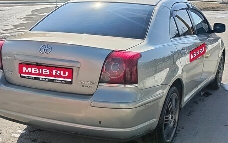 Toyota Avensis III рестайлинг, 2007 год, 700 000 рублей, 5 фотография