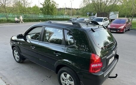 Hyundai Tucson III, 2005 год, 695 000 рублей, 7 фотография