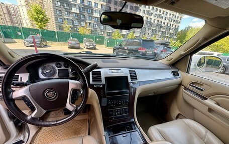 Cadillac Escalade III, 2011 год, 1 950 000 рублей, 9 фотография