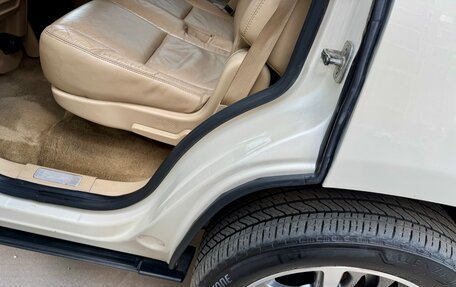 Cadillac Escalade III, 2011 год, 1 950 000 рублей, 18 фотография