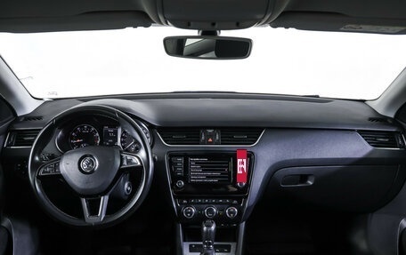Skoda Octavia, 2016 год, 1 690 000 рублей, 17 фотография