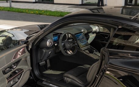 Mercedes-Benz AMG GT, 2025 год, 27 990 000 рублей, 18 фотография