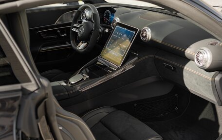 Mercedes-Benz AMG GT, 2025 год, 27 990 000 рублей, 36 фотография