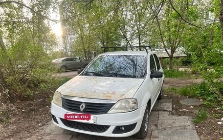 Renault Logan I, 2015 год, 300 000 рублей, 4 фотография