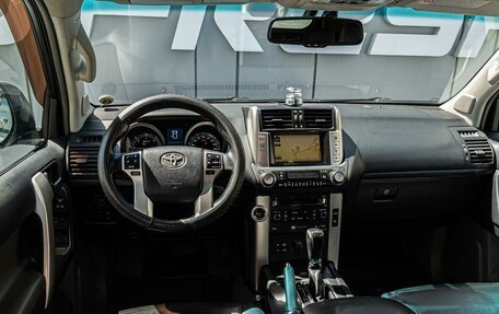 Toyota Land Cruiser Prado 150 рестайлинг 2, 2010 год, 3 180 000 рублей, 6 фотография